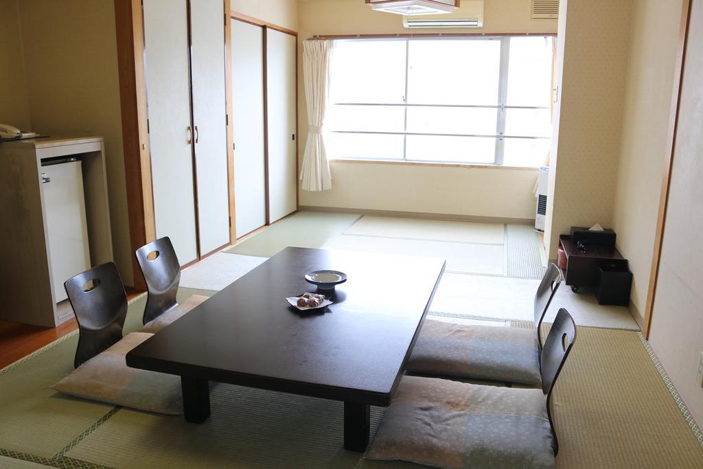 Hotel Sankeien Sapporo Værelse billede